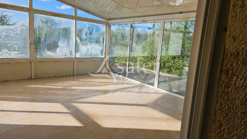 Explotaci&oacute;n agr&iacute;cola En venta Gironda