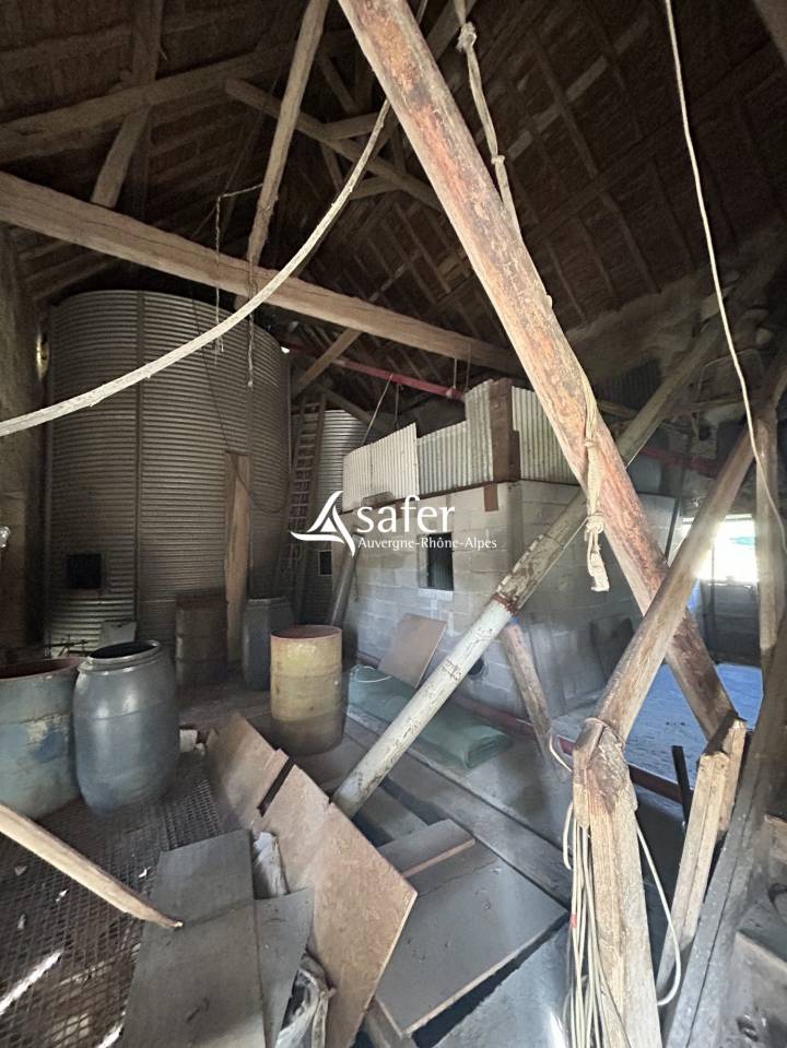 Explotaci&oacute;n cerealista En venta Allier