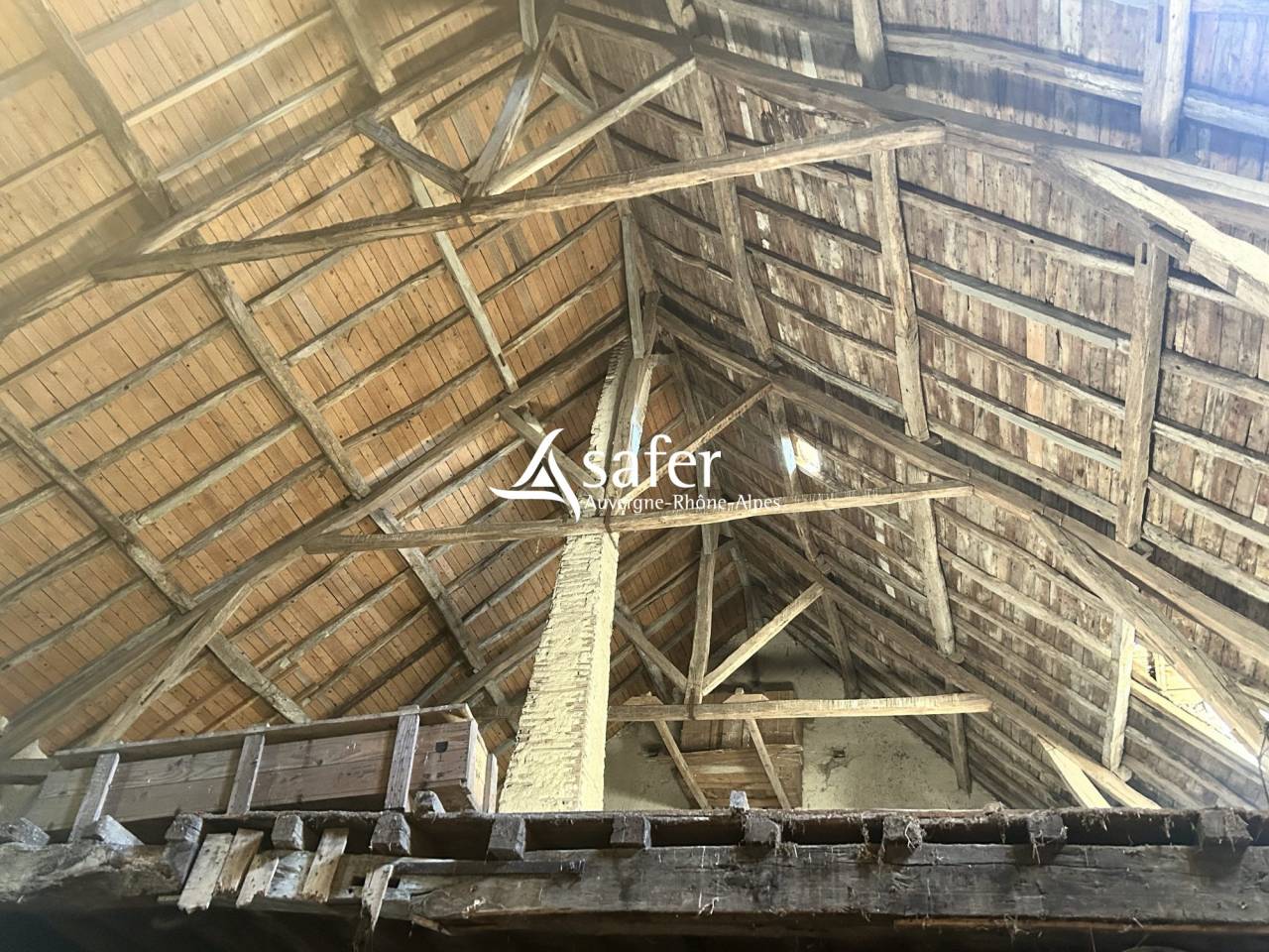 Explotaci&oacute;n cerealista En venta Allier