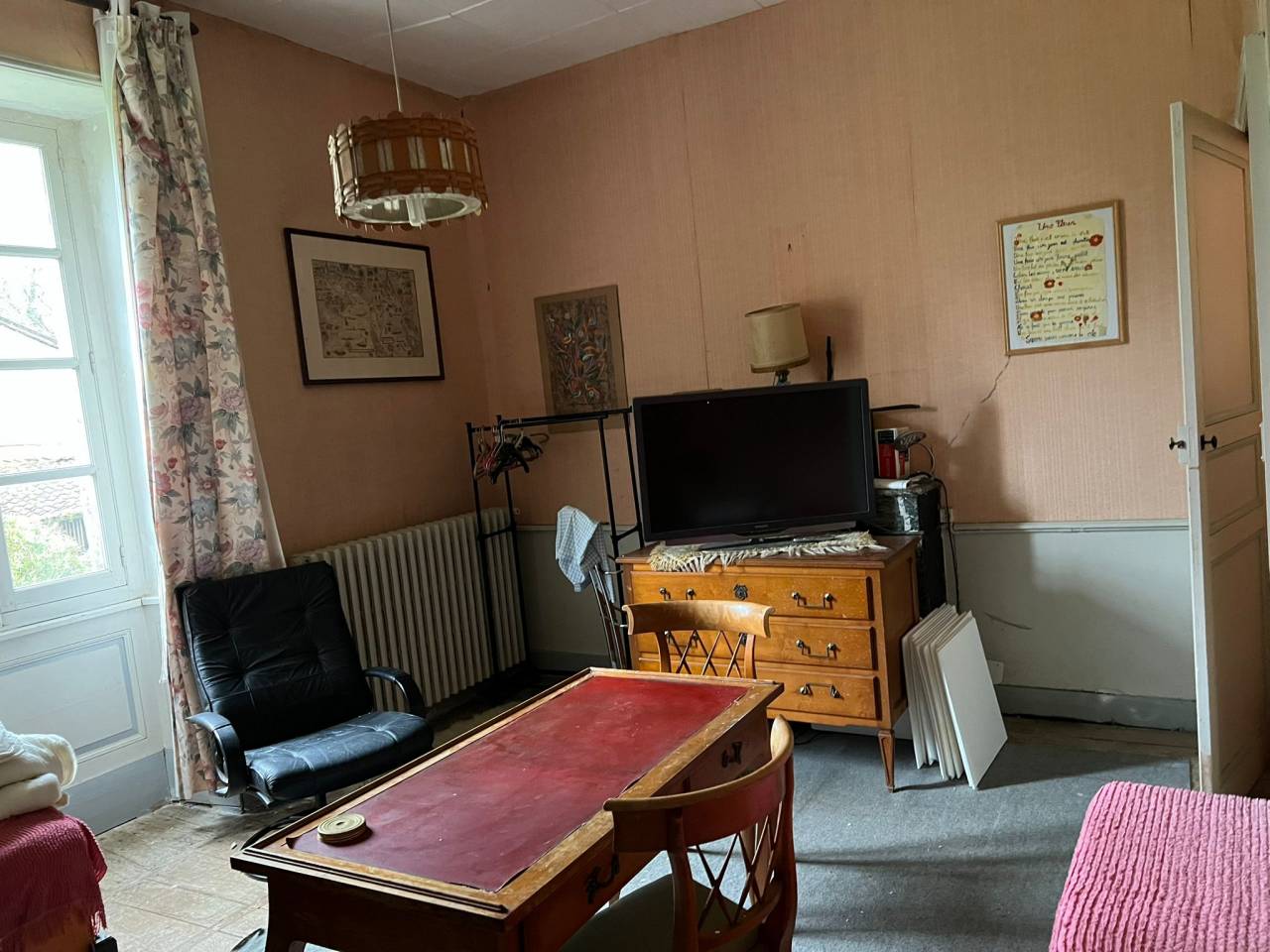 Bonita residencia ecuestre En venta Dordo&ntilde;a