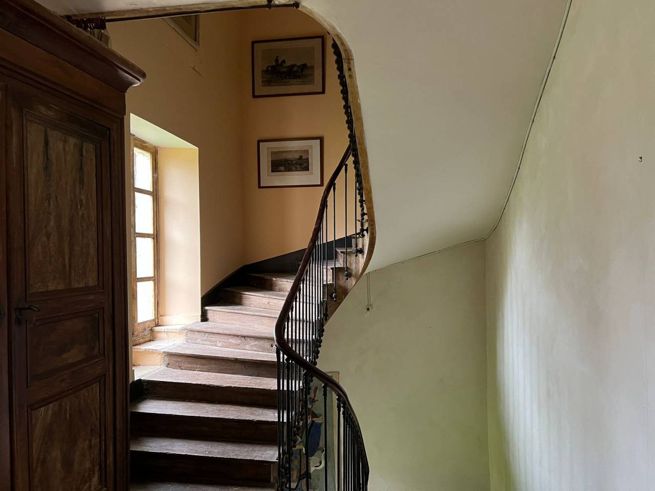 Bonita residencia ecuestre En venta Dordo&ntilde;a