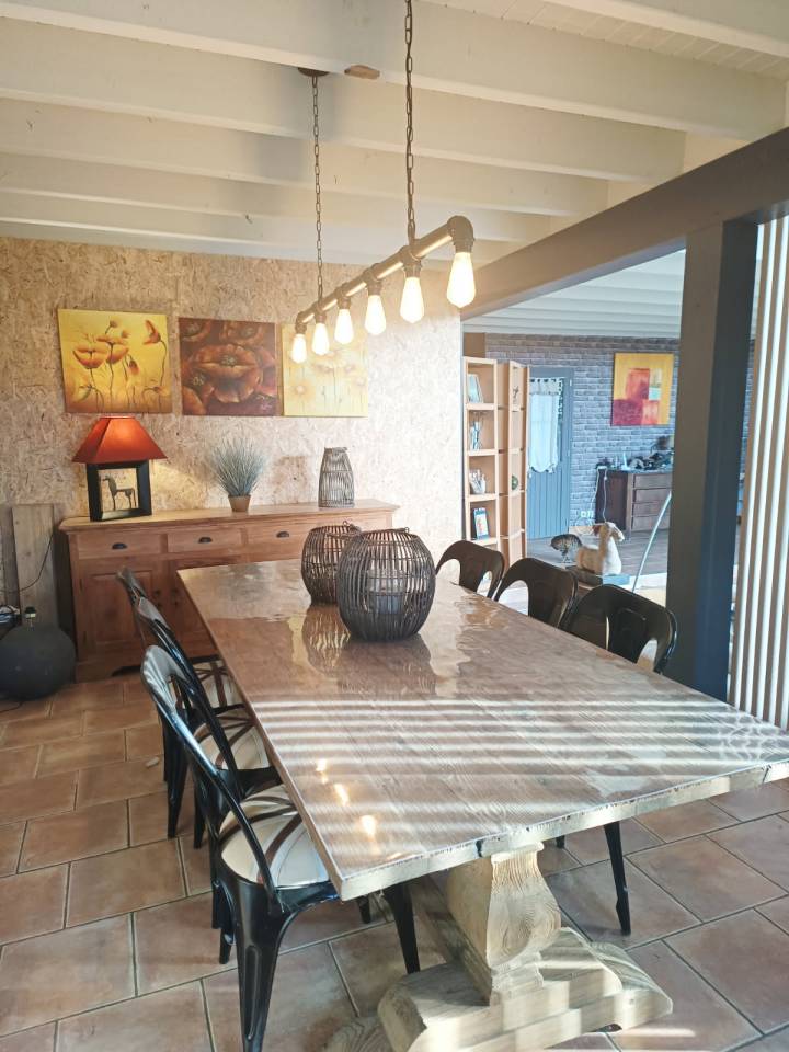 Bonita residencia ecuestre En venta Deux-S&egrave;vres