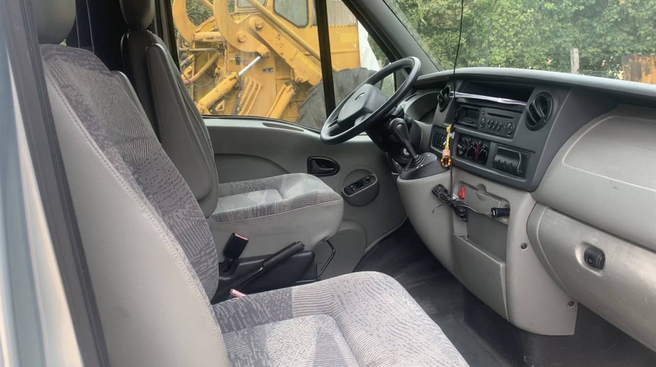 Furgoneta para caballos Theault  2007 De segunda mano