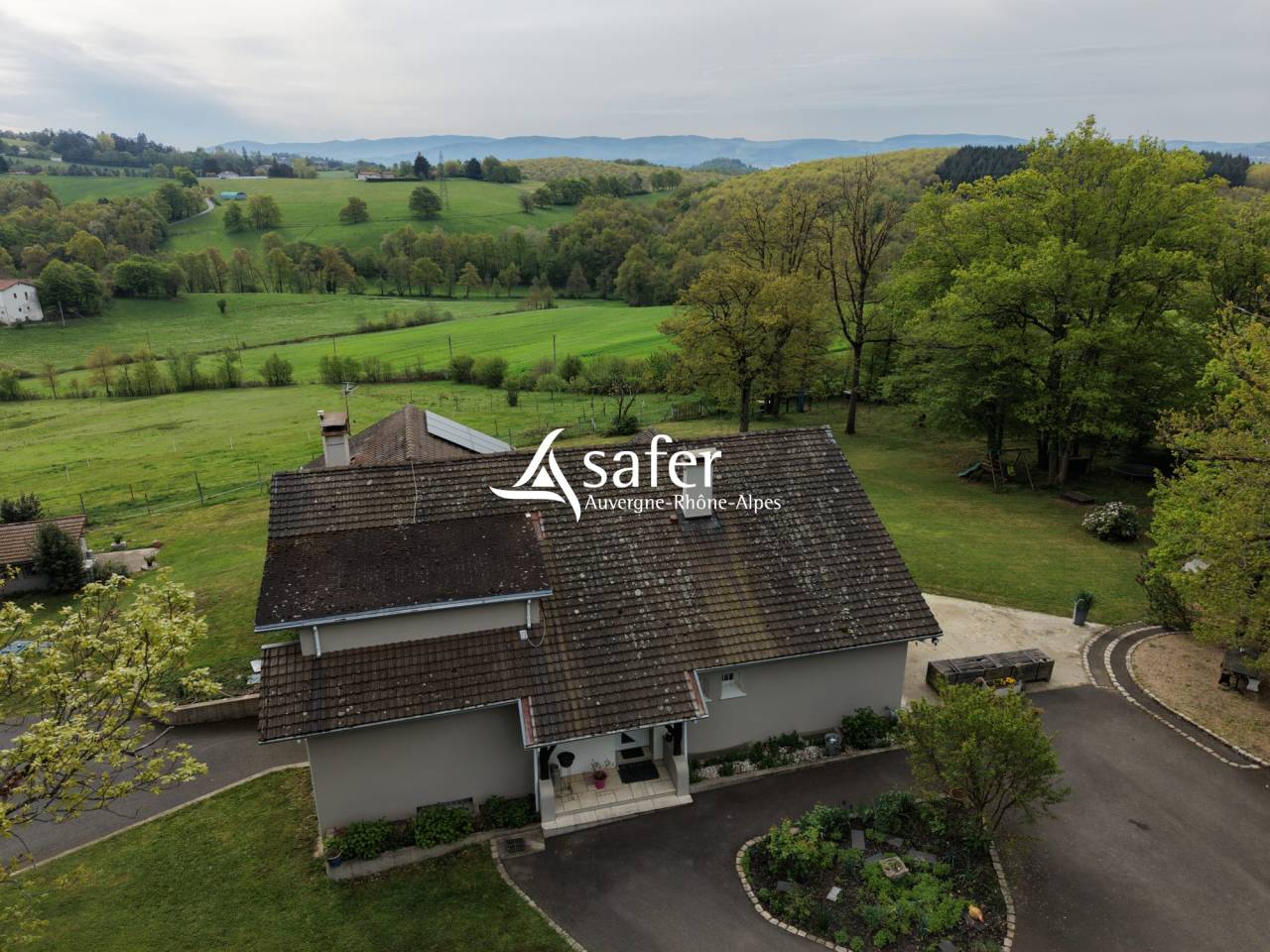 Explotaci&oacute;n agr&iacute;cola En venta Loira