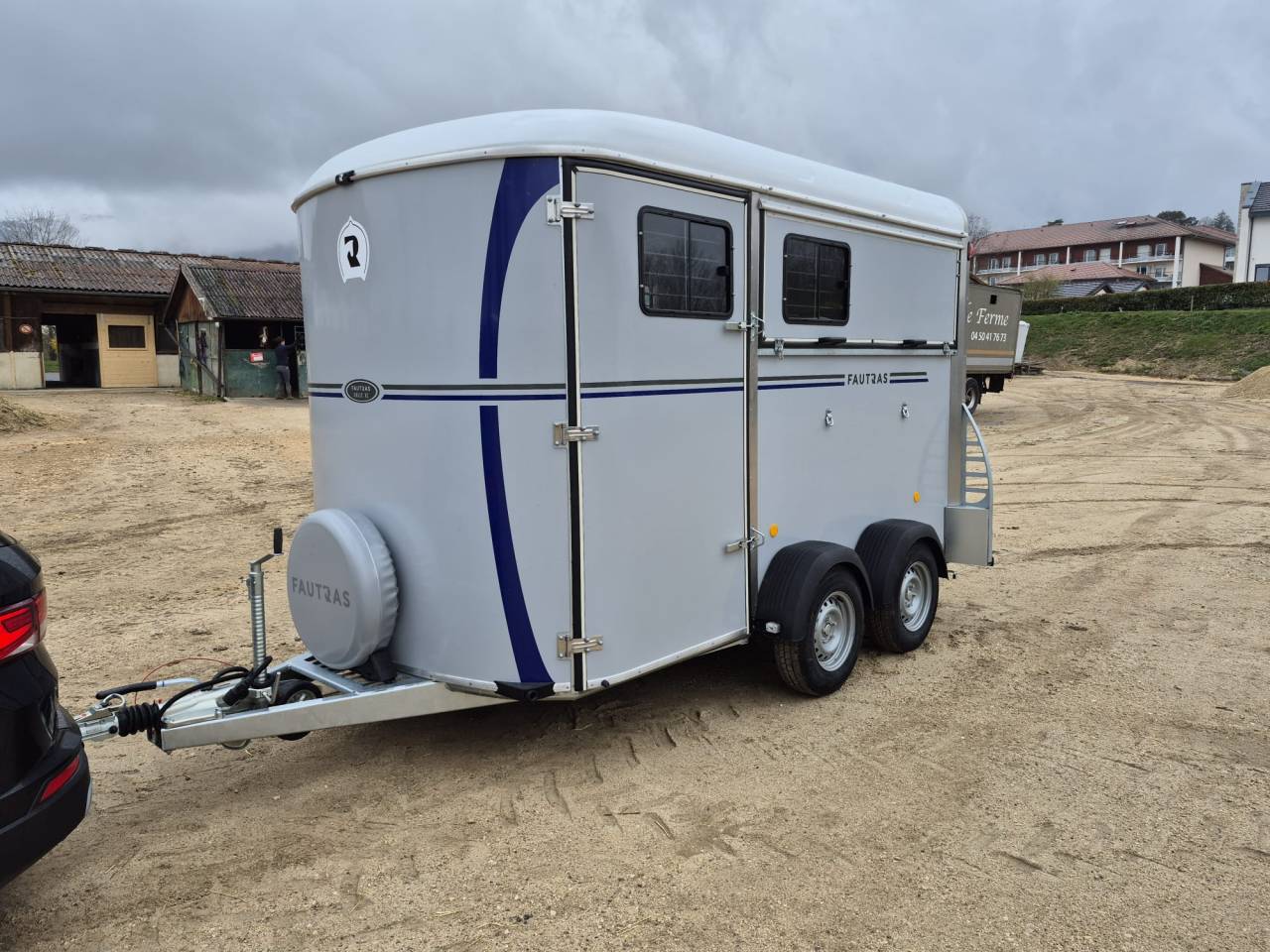 Van caballos Fautras Oblic X2 2 Caballos 2026 Nuevo