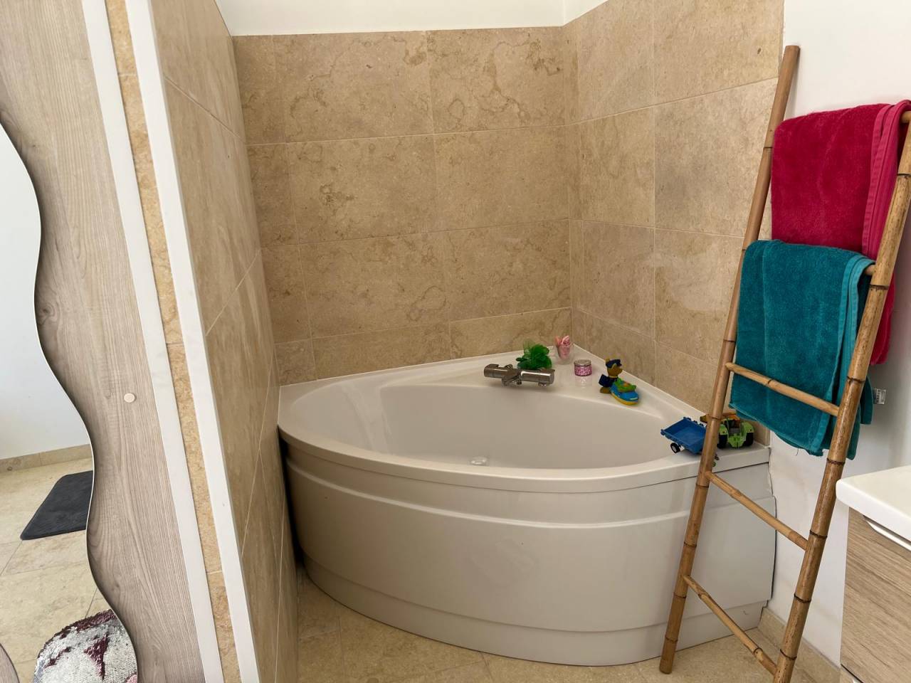 Bonita residencia ecuestre En venta Gironda