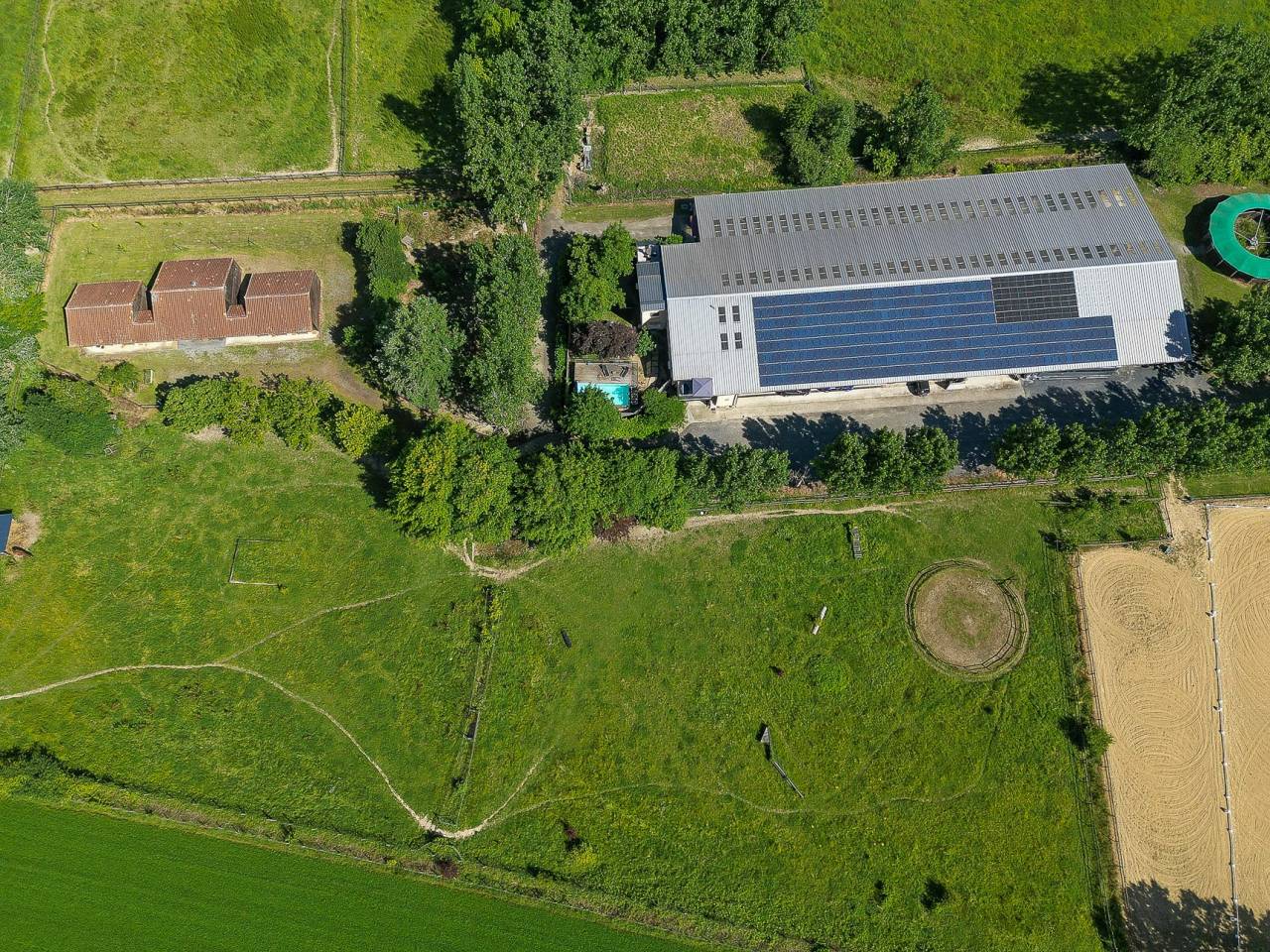 Cuadra de propietarios En venta Altos Pirineos