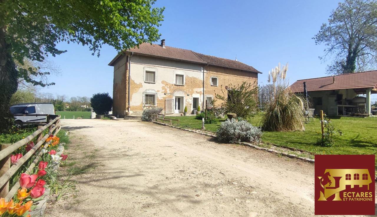 Cuadra de propietarios En venta Is&egrave;re