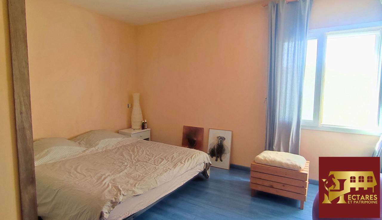 Cuadra de propietarios En venta Is&egrave;re