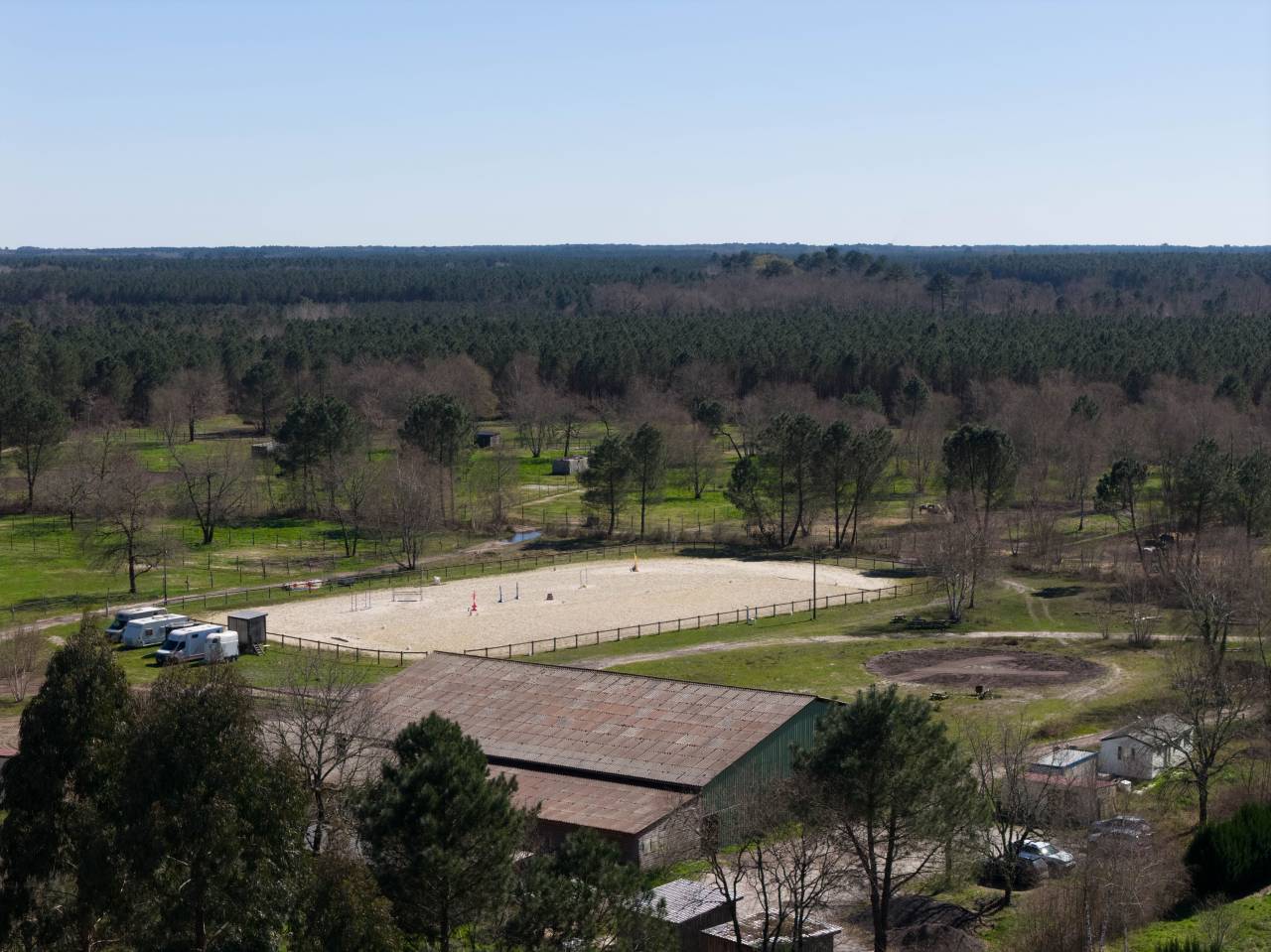 Cuadra de propietarios En venta Gironda