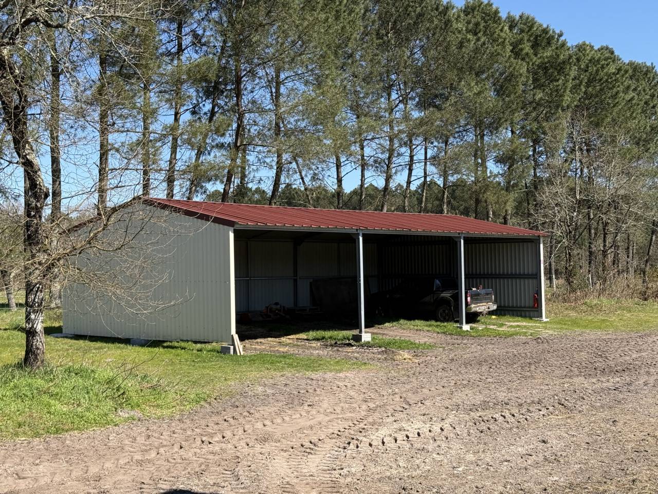 Cuadra de propietarios En venta Gironda