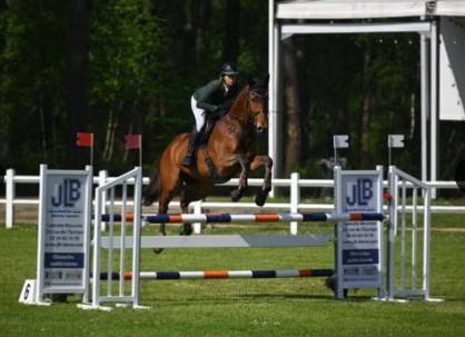 castrado 6 a&ntilde;os 173cm