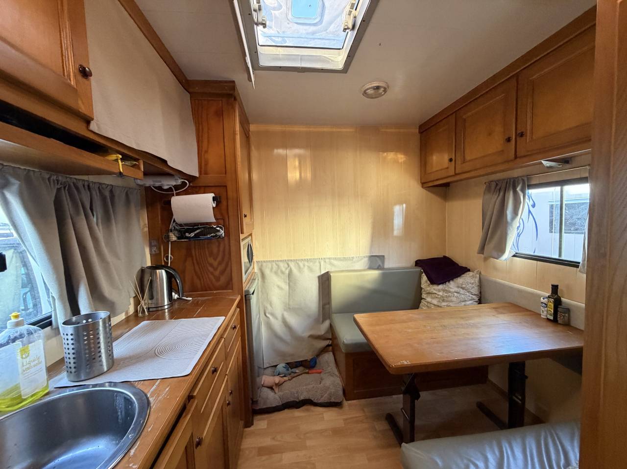 Cami&oacute;n para caballos Renault Prenium 1997 De segunda mano