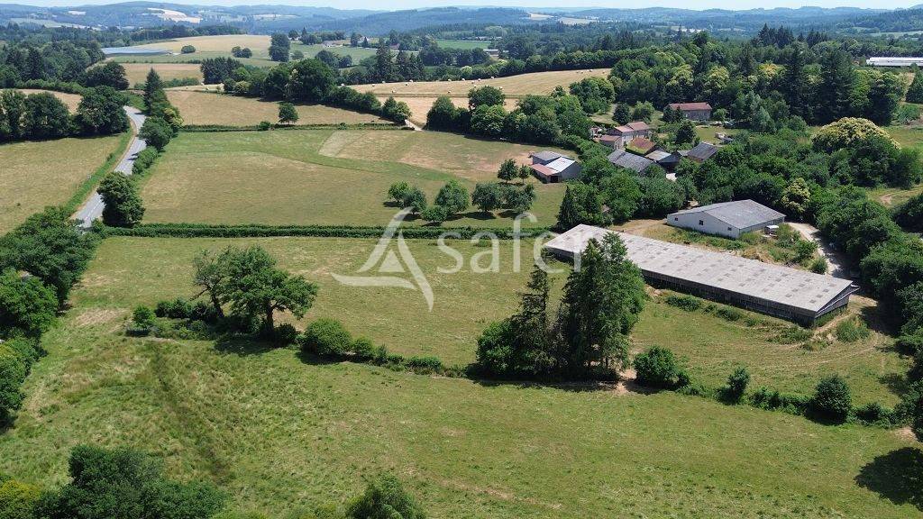 Explotaci&oacute;n ovina En venta Creuse