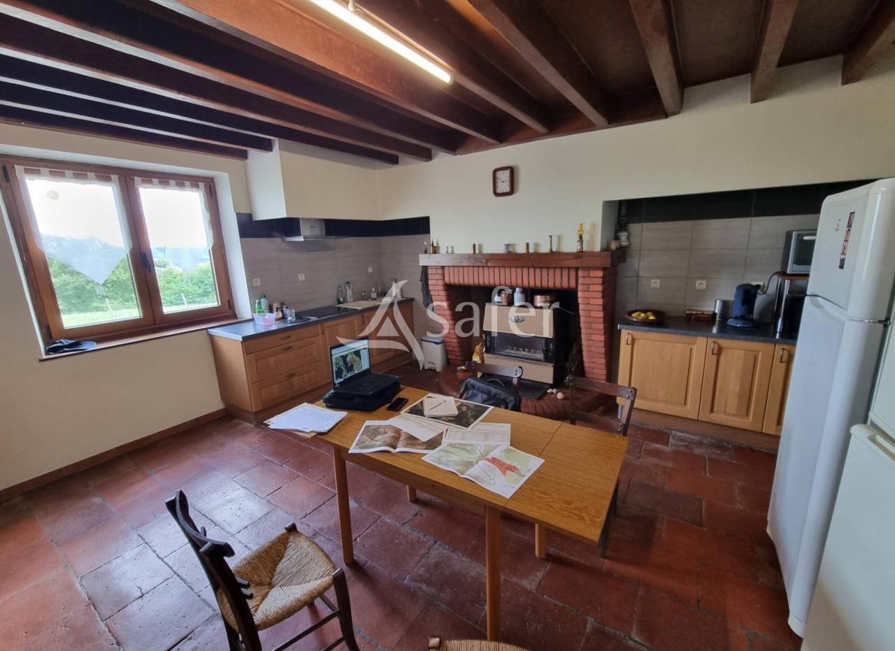 Explotaci&oacute;n agr&iacute;cola En venta Alto Garona