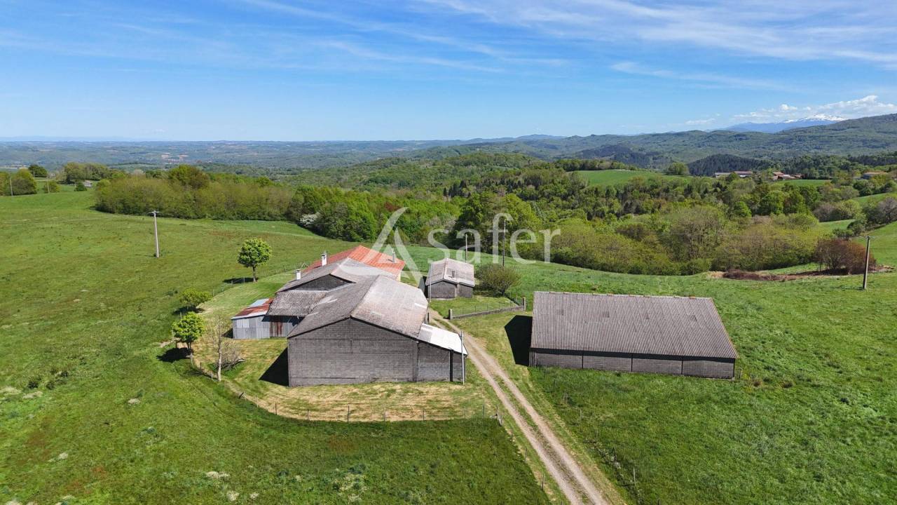 Explotaci&oacute;n agr&iacute;cola En venta Alto Garona