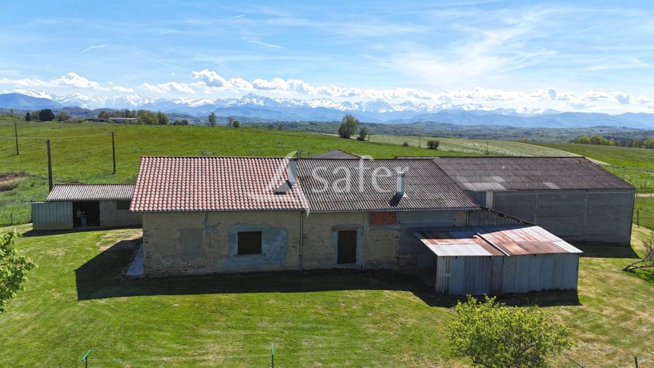 Explotaci&oacute;n agr&iacute;cola En venta Alto Garona