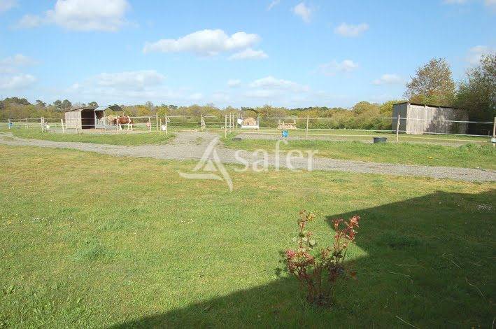 Propiedad rural En venta Vend&eacute;e