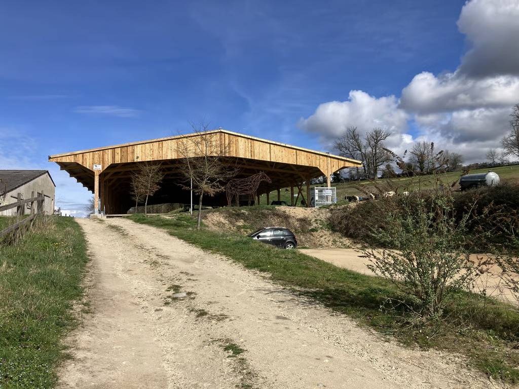 Centro ecuestre En venta Puy-de-D&ocirc;me