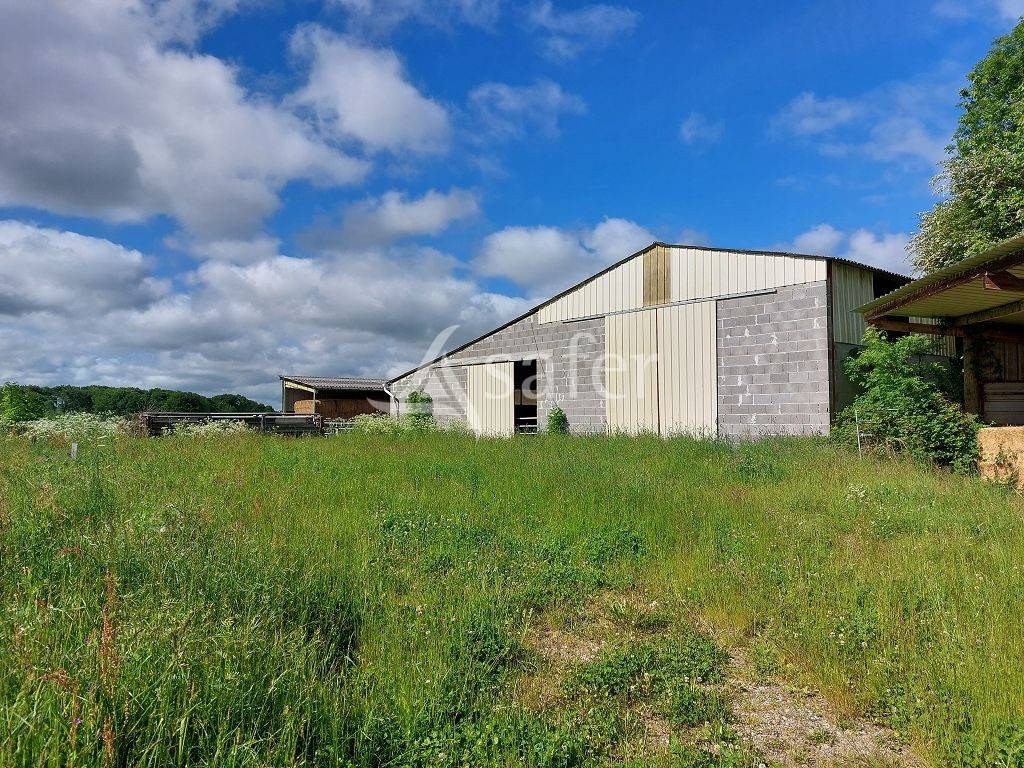 Explotaci&oacute;n agr&iacute;cola En venta Corr&egrave;ze