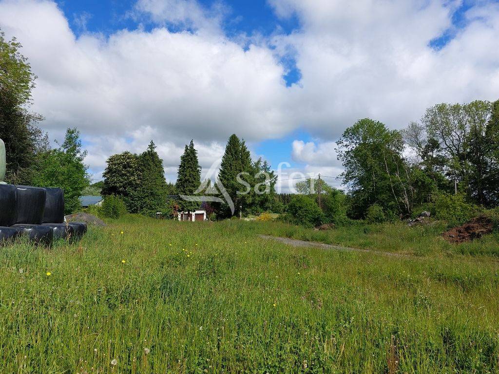 Explotaci&oacute;n agr&iacute;cola En venta Corr&egrave;ze