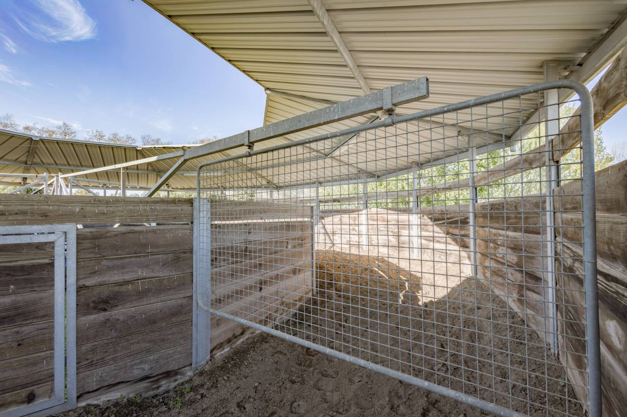 Cuadra de propietarios En venta H&eacute;rault