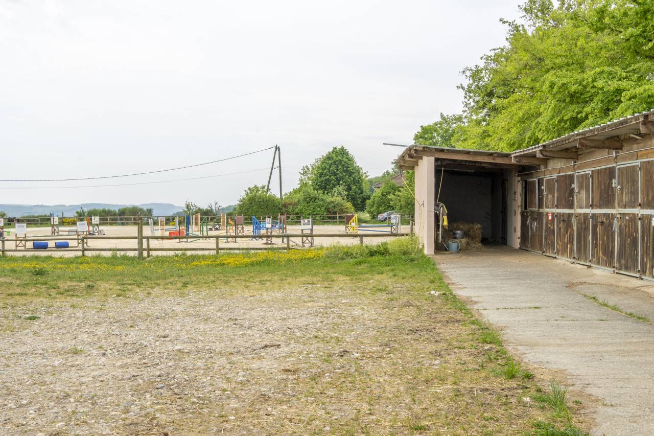 Acaballadero En venta Dr&ocirc;me